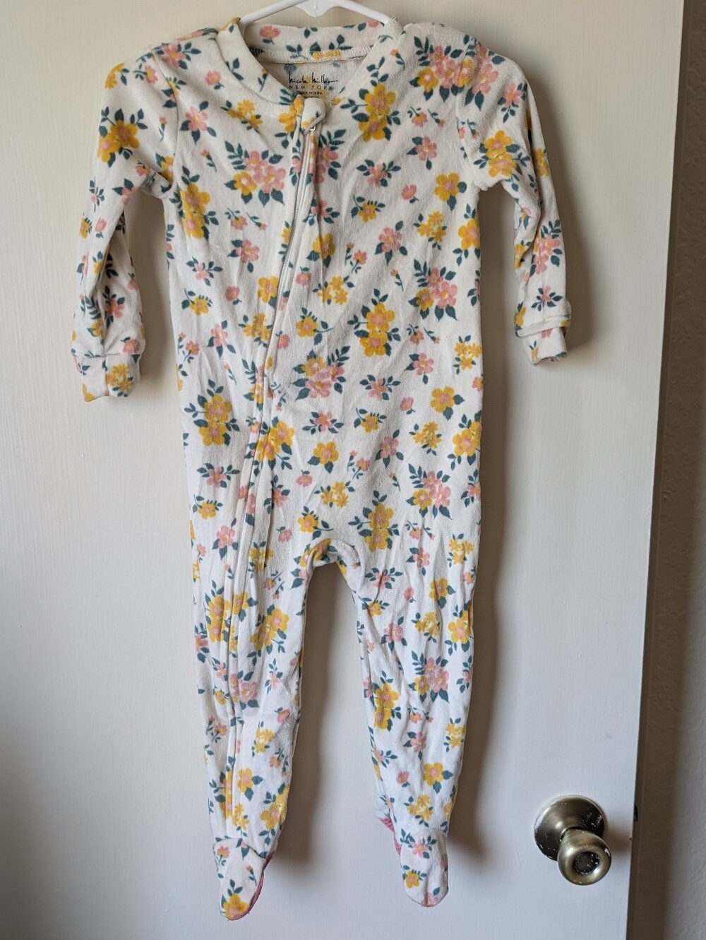 Floral Zip-Front Baby One-Piece Sleeper in White and Yellow 18months